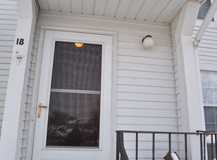 18 Almond Dr, Somerset, NJ 08873