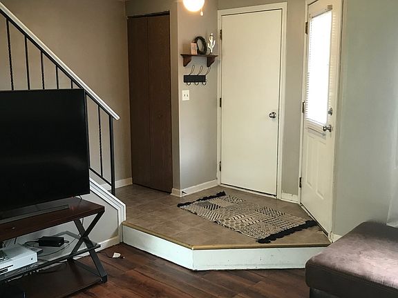 3rd image of 2724 Wilshire Ct