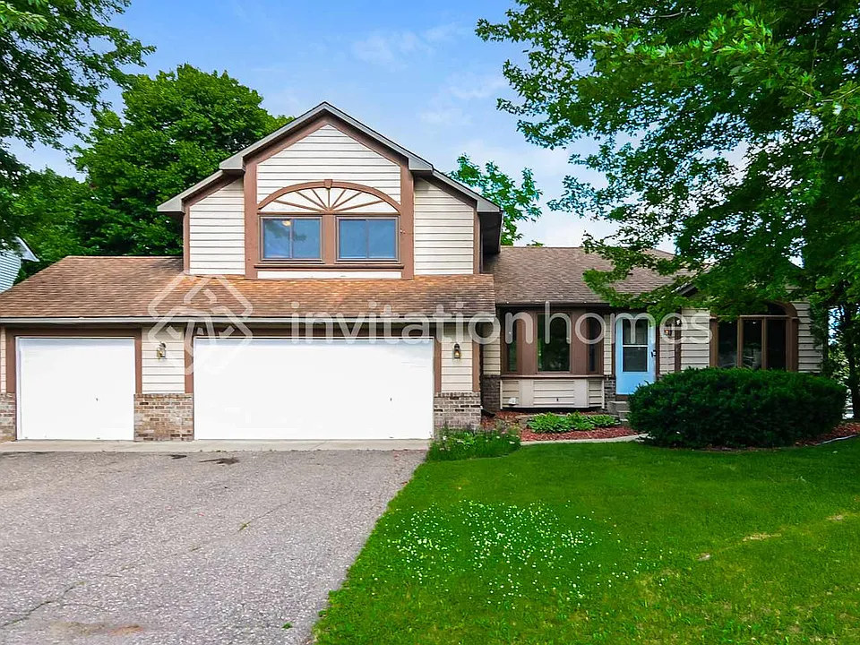 15684 Cumberland Ave W