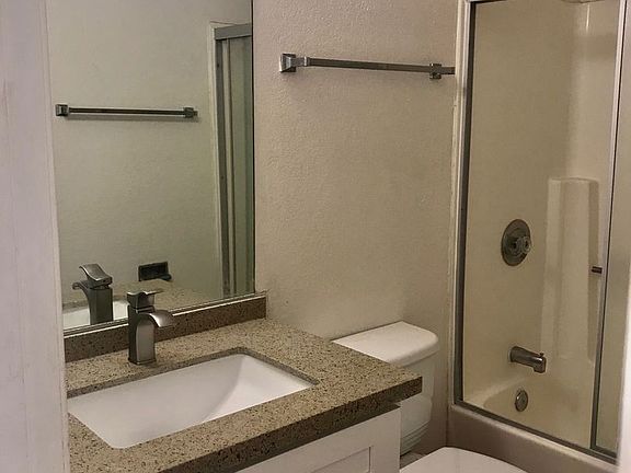 5th image of 1505 Alvarado St APT 209