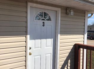 1101-3 Briarwood Rd, Carterville, IL 62918