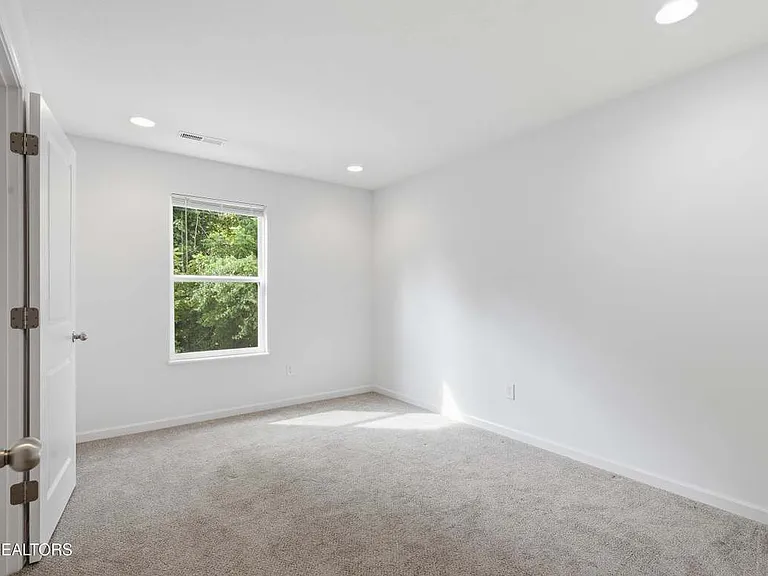 6513 Cara Cade Ln — Photo 36