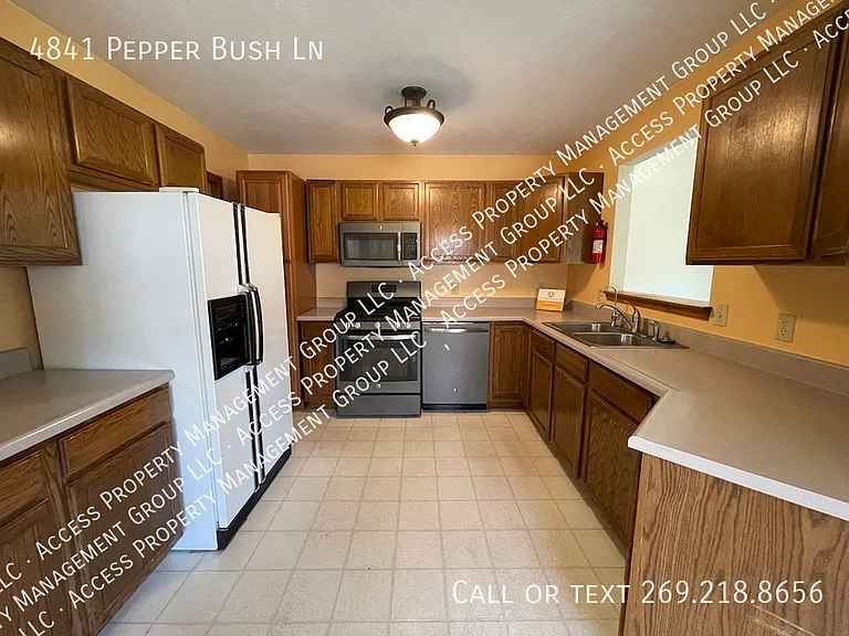 4841 Pepper Bush Ln — Photo 15