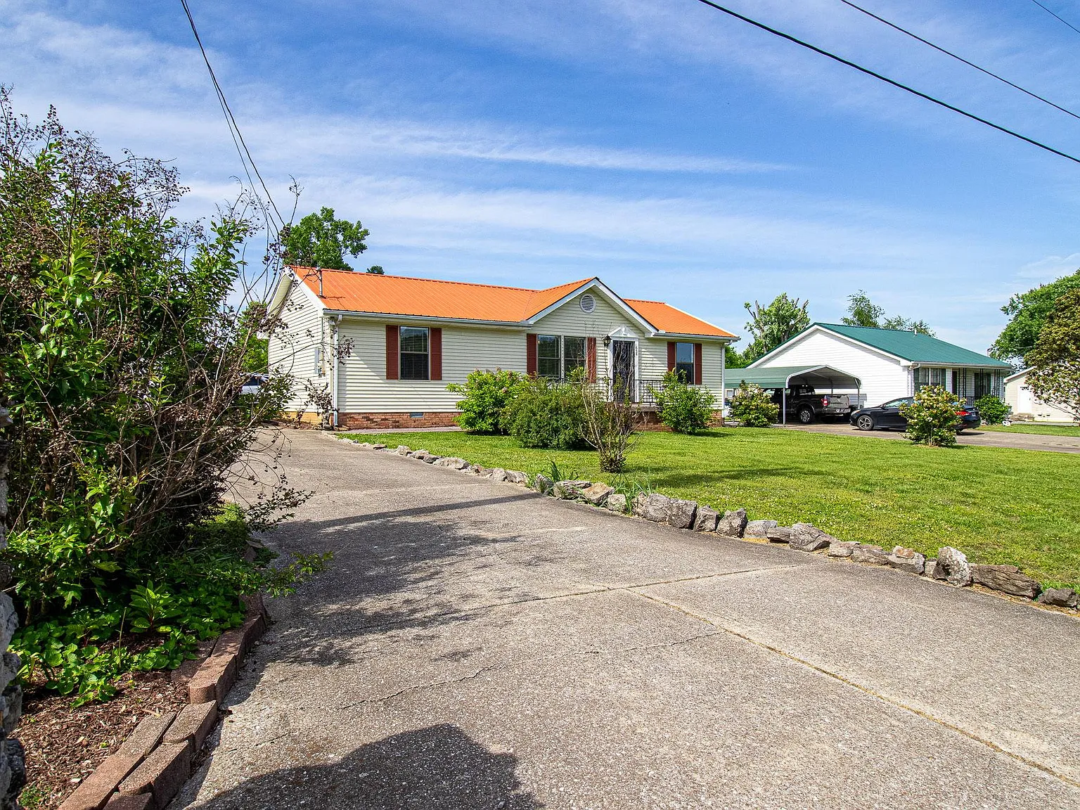 3 bed, 1292 sqft, $1,850 — Photo 3