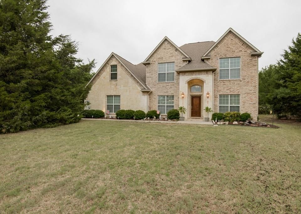 1st image of 337 Pecan Hollow Cir