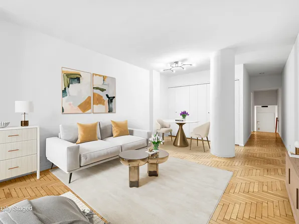 106 Central Park South image 2 of 11