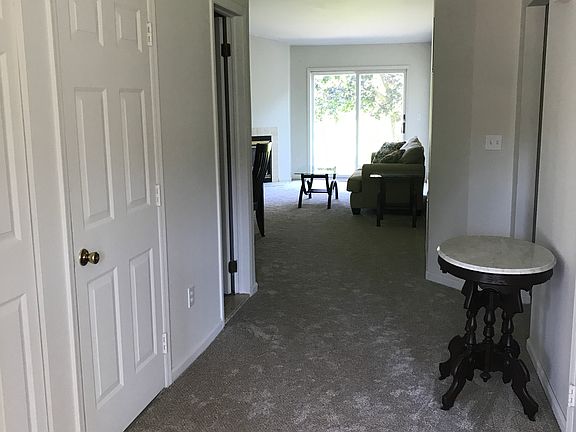 2nd image of 2555 Youngs Ave APT 14D