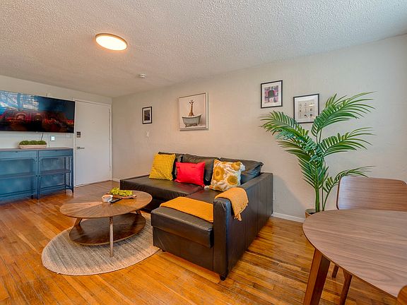 5th image of 3700 Wyoming St #0f85d59d8
