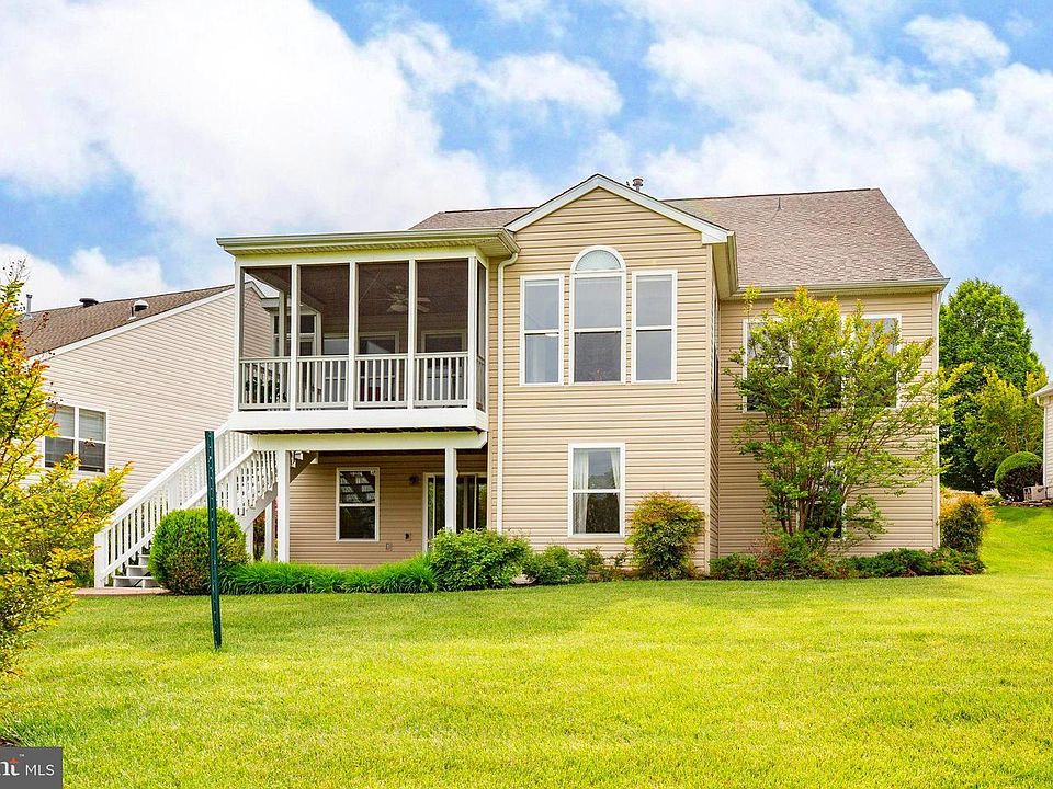 1st image of 6 Elberon Dr