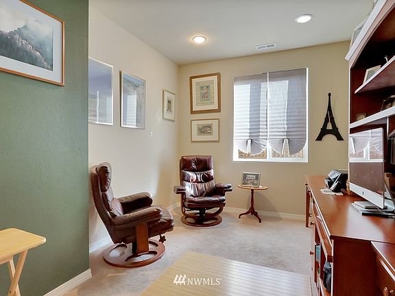 Office/ Flex Space