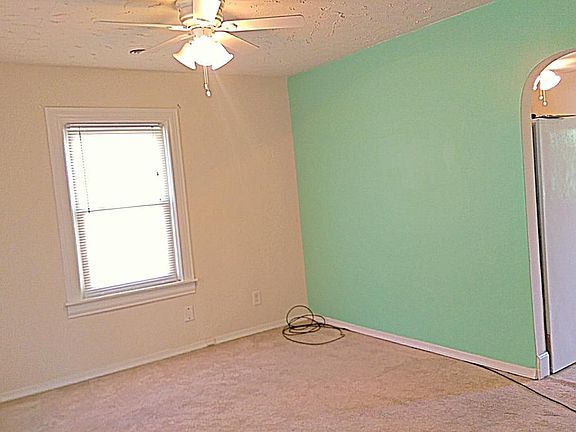 3rd image of 103 Lorraine Ave