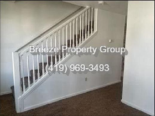 1st image of 528 Nova St