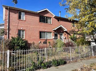 23058 Lansing Ave, Springfield Gardens, NY 11413