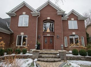 14036 Bournemuth Dr, Shelby Township, MI 48315