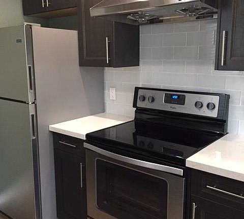 2nd image of 100 Spruce Ave APT 2