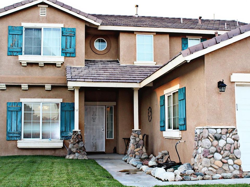 1st image of 12454 Honeybear Ln