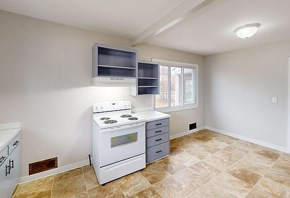 3rd image of 1110 N 18th St
