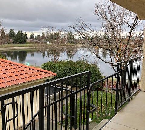 2nd image of 1542 E Alluvial Ave Unit 201