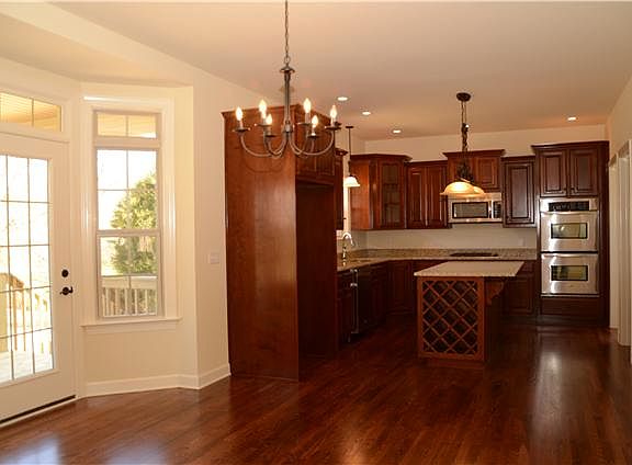 4th image of 1499 Foxland Blvd Lot 1002