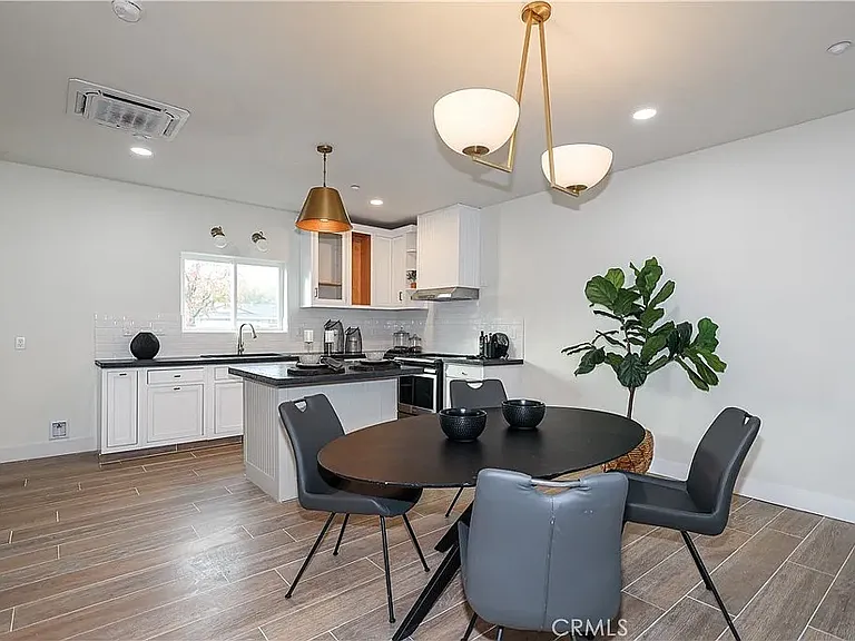 419 E Olive Ave #1 — Photo 5