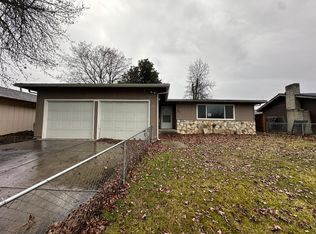 412 Morningside St, Medford, OR 97501