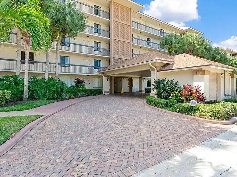 2101 Marina Isle Way #203 — Photo 23