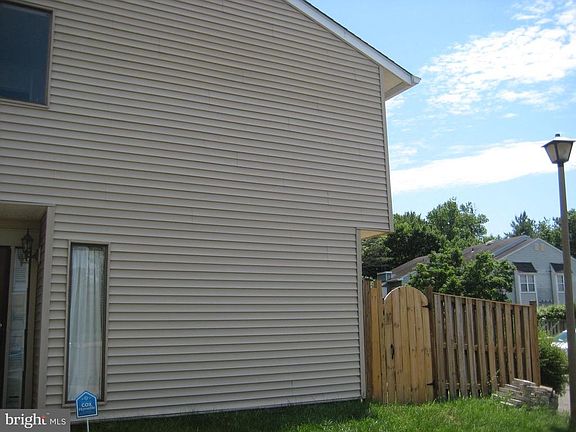 2nd image of 8688 Village Sq Unit 14/8688
