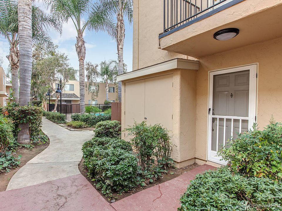 1st image of 463 Ballantyne St Unit 32