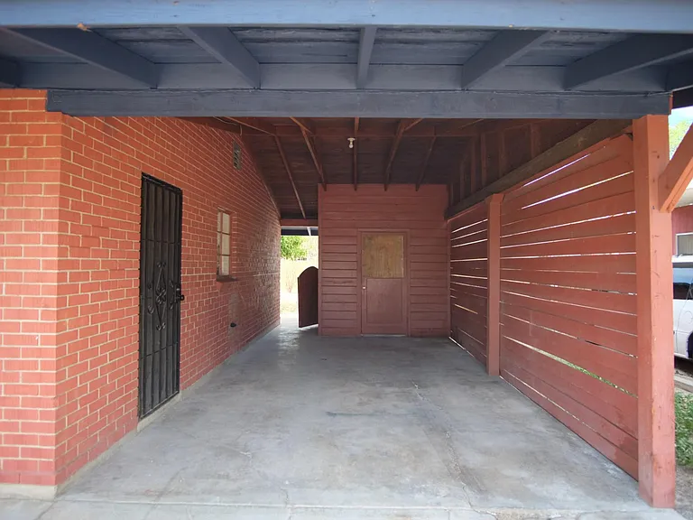 721 E Joan Pl — Photo 28