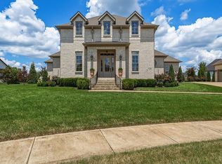 753 Cousins Ct, Bowling Green, KY 42103
