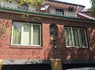 8521 85th St, Woodhaven, NY 11421