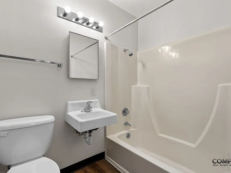1025 W. MacArthur Avenue — Photo 27