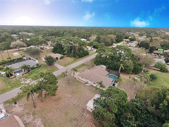 4th image of 10333 Sandrift Ave