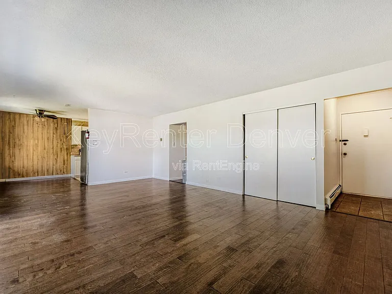 2120 S Vaughn Way #206F — Photo 8
