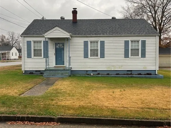 2700 Gordon St, Hopewell, VA 23860