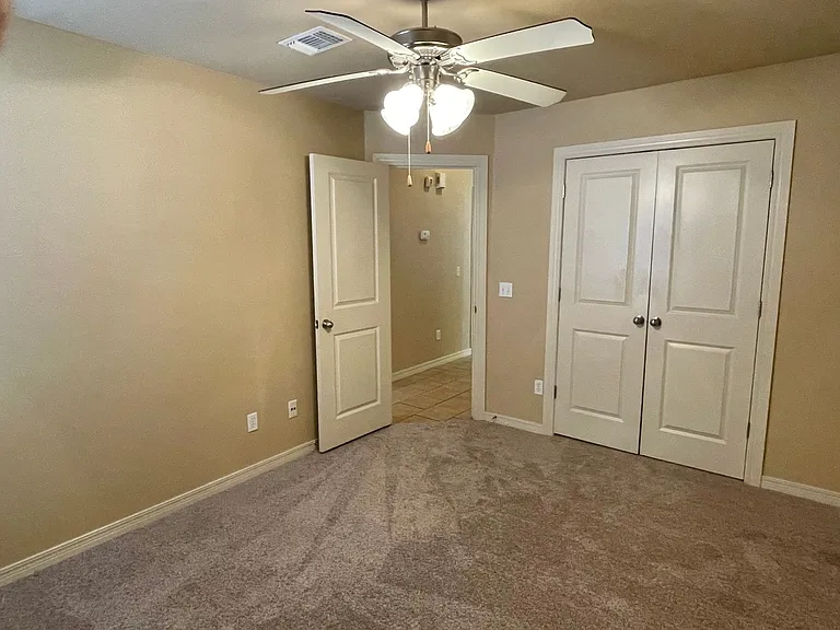 17605 Pond Walk Ct — Photo 14