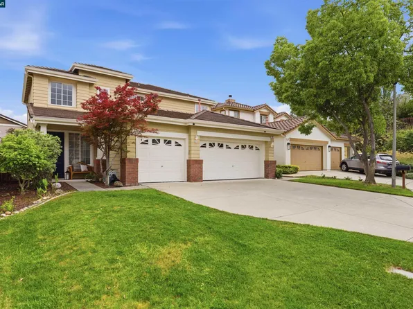 77 Casablanca Ct, Danville, CA 94506