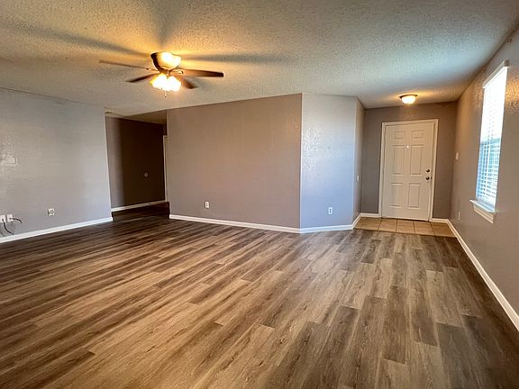 2nd image of 1713 Beau Ln