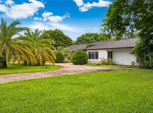 8700 SW 97th Ter, Miami, FL 33176