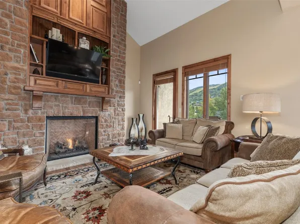1555 Eagle Glen Drive, Steamboat Springs, CO 80487