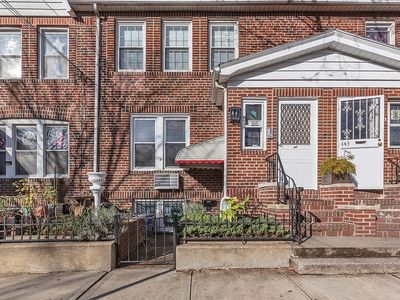 447 Stockholm St, Flushing, NY, 11385