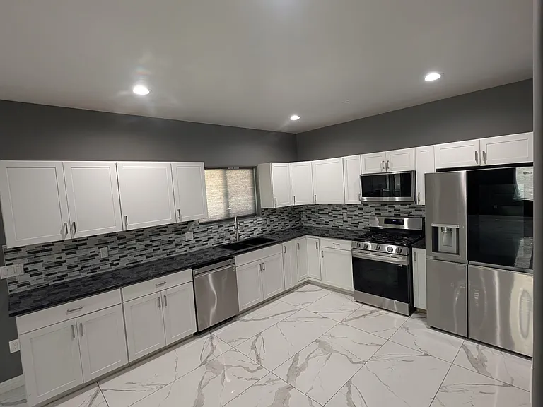 1857 W Probasco Dr — Photo 20
