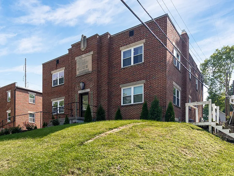 308 Constantia Ave #5 — Photo 14