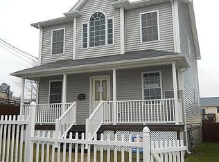 161 Varley St, Fall River, MA 02723