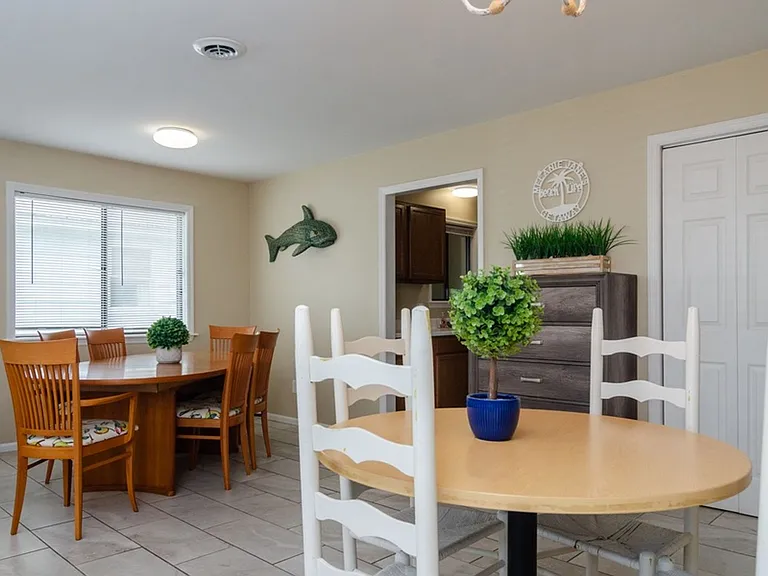 741 N Fort Fisher Blvd — Photo 8
