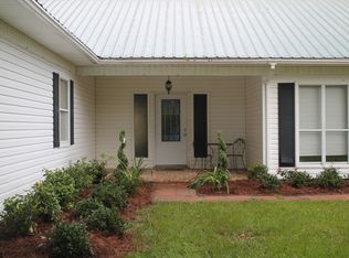 20520 Driscoll Ln, Saucier, MS 39574