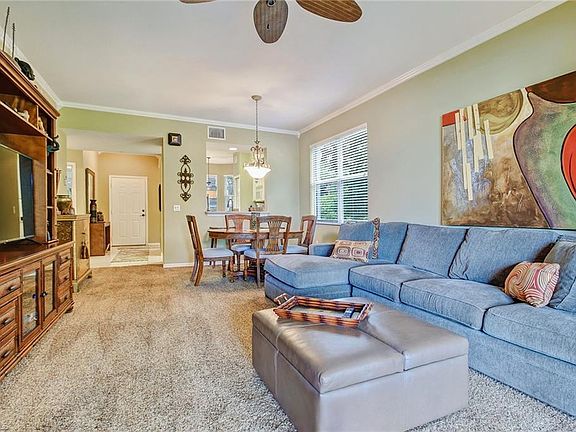 4th image of 2350 Carrington Ct #7-101