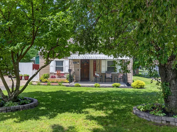 1043 Marcellus Dr, Lexington, KY 40505