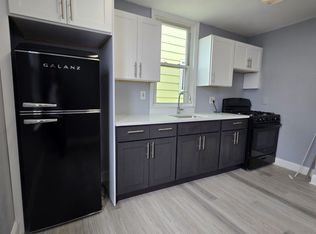 221 Wilkinson Ave #2A, Jersey City, NJ 07305