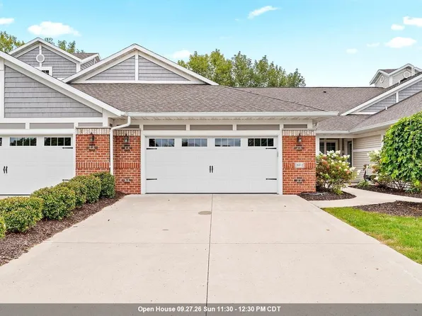 2617 Bay Harbor Cir #2, Green Bay, WI 54304
